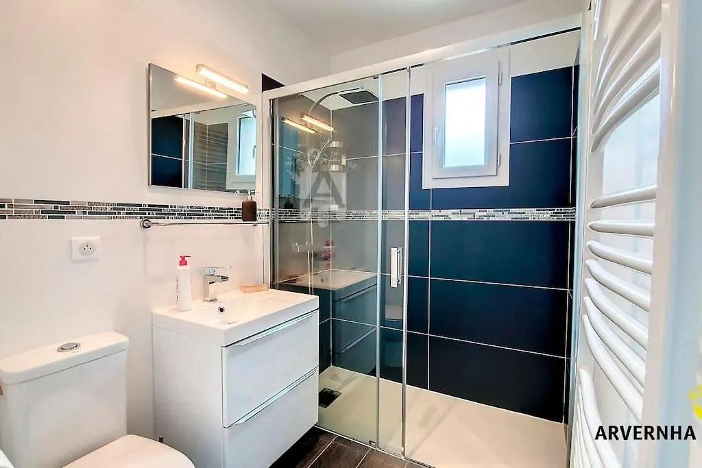 Meizou Bardou Chambon-sur-Lac Holiday home